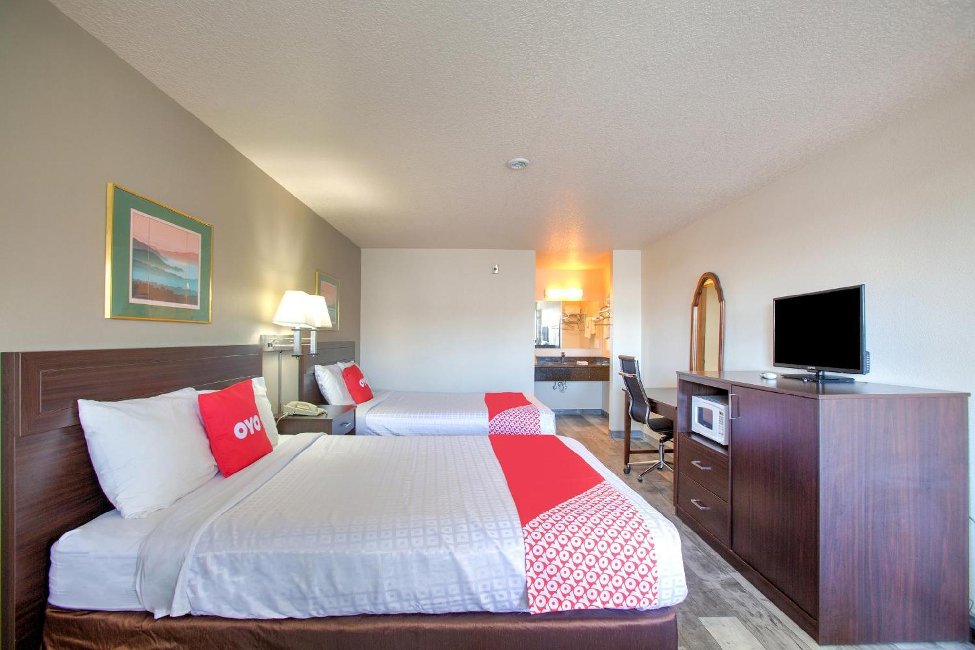 Oyo Woodland Hotel And Suites Luaran gambar