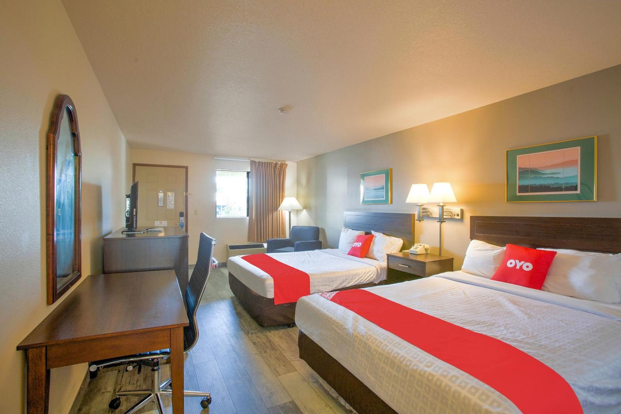 Oyo Woodland Hotel And Suites Luaran gambar