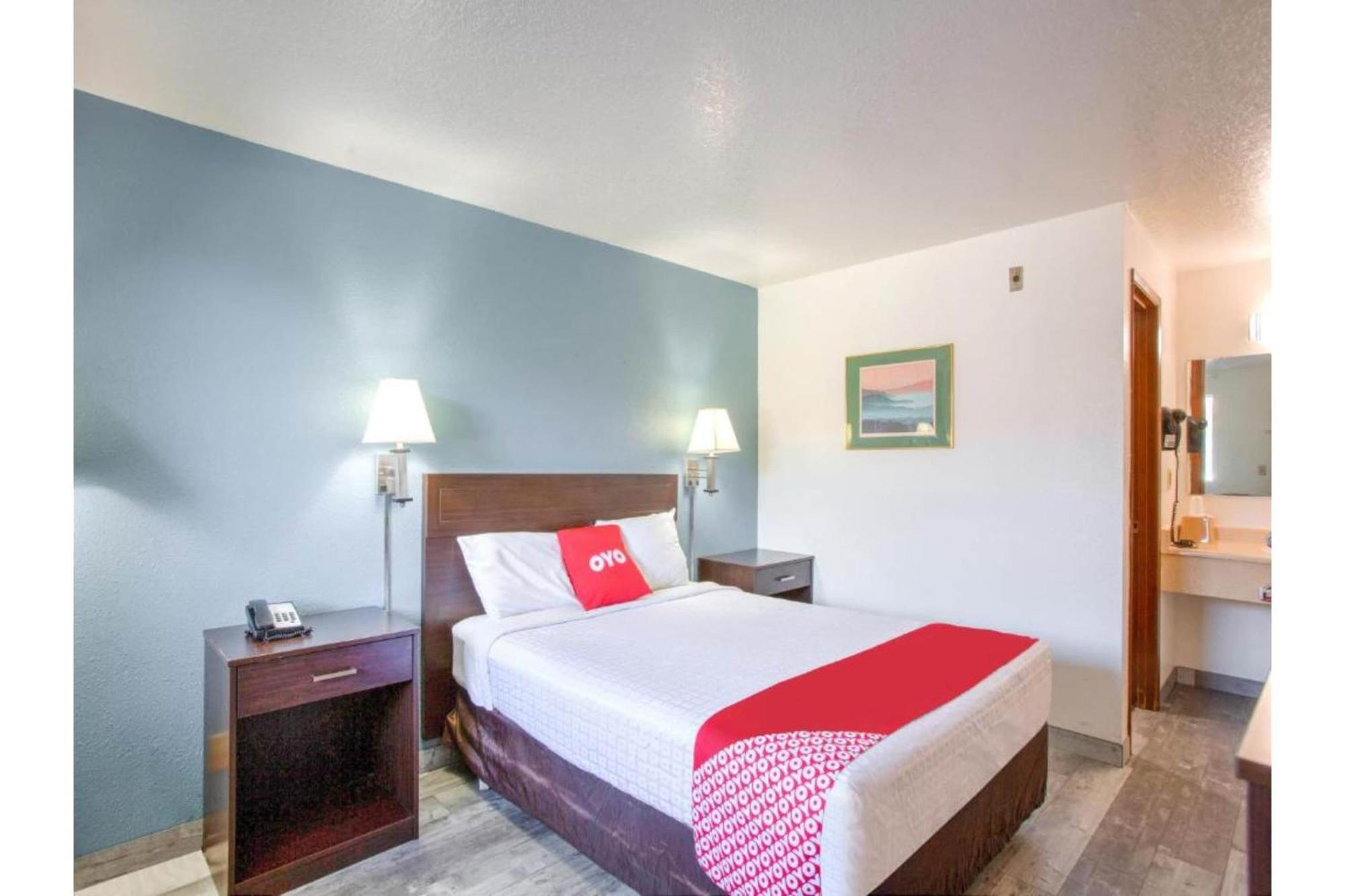 Oyo Woodland Hotel And Suites Luaran gambar