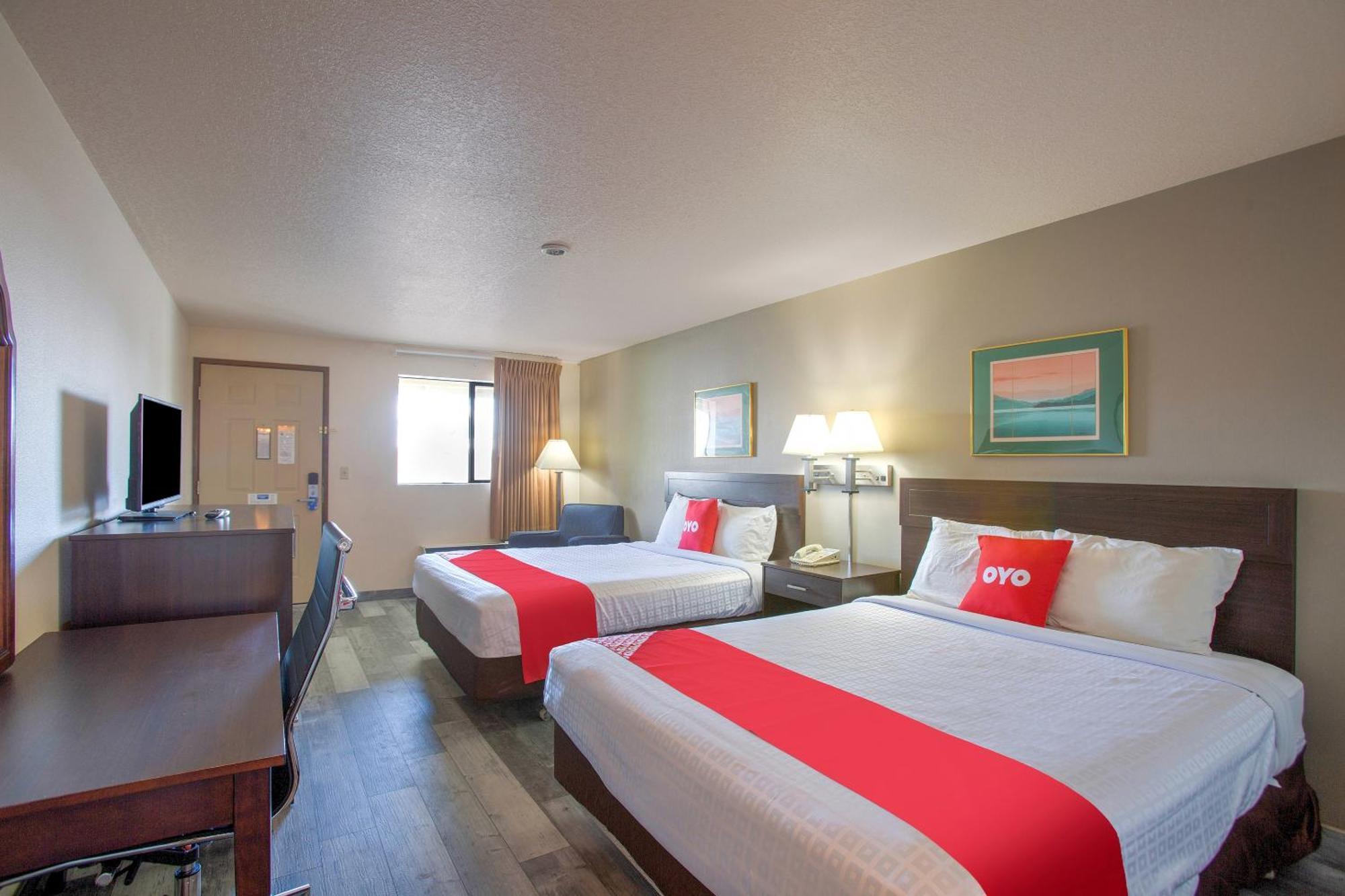 Oyo Woodland Hotel And Suites Luaran gambar